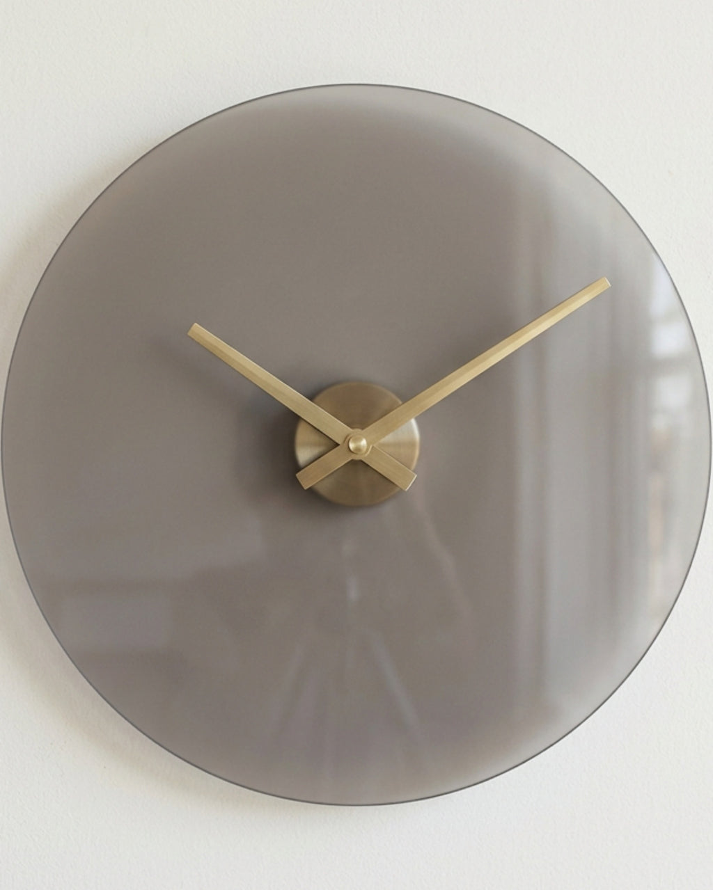 Fdkwv Marker Free Acrylic Wall Clock Smoke Brass - Lifestyle view